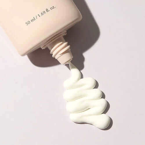 Mineral vs. Chemical Sunscreen: What’s the Difference & Which One Should You Choose?